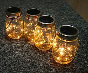 Solar Mason Jar Lights with Warm White Firefly Lights and Hanging Handle